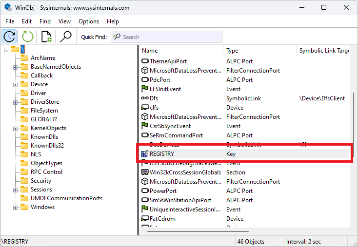 Sysinternals的WinObj实用程序的屏幕截图，显示Windows中的系统对象列表。'REGISTRY'对象被突出显示。
